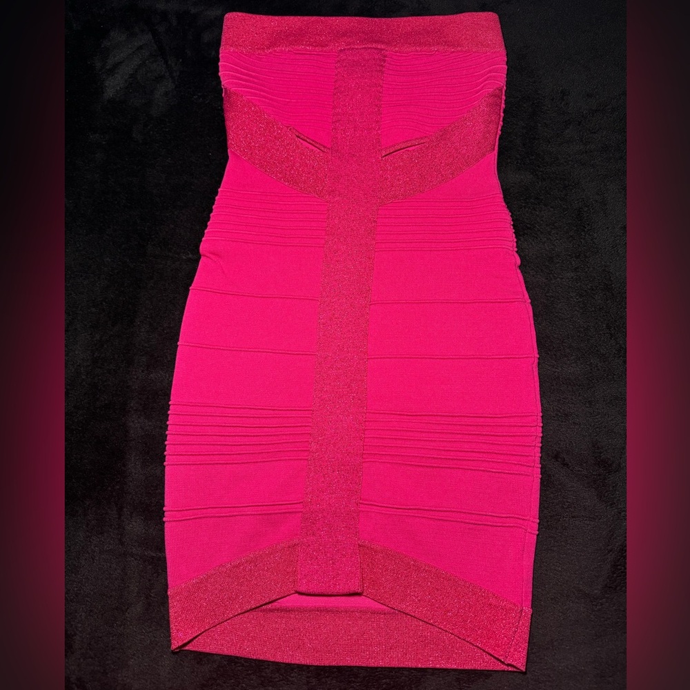 Strapless body con dress